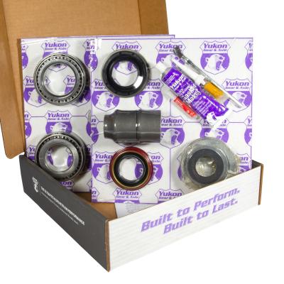 9.75 Inch Ford 3.73 Rear Ring &amp; Pinion Install Kit 2.53 Inch OD Axle Bearings &amp; Seal 9.75 Inch Ford 3.73 Rear R&amp;P Gear/ Install Kit Package W/ Ak 1559 Axle Bearings (2.53 Inch Od) '00-'04 Trucks Yukon Gear