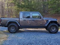 Jeep Gladiator 1.5 Inch Leveling Kit 2020+ JT Clayton Off Road